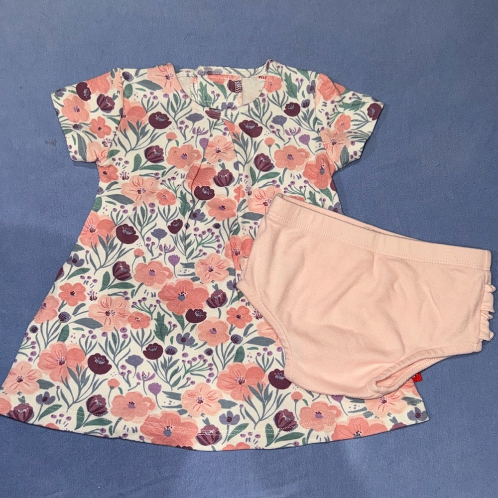 Magnetic me dress